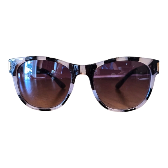 Oscar De La Renta Tortise Shell Blush Rose Brown Cat Eye Sunglasses - Picture 2 of 10
